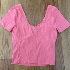 Pink lululemon top size 4!💗
